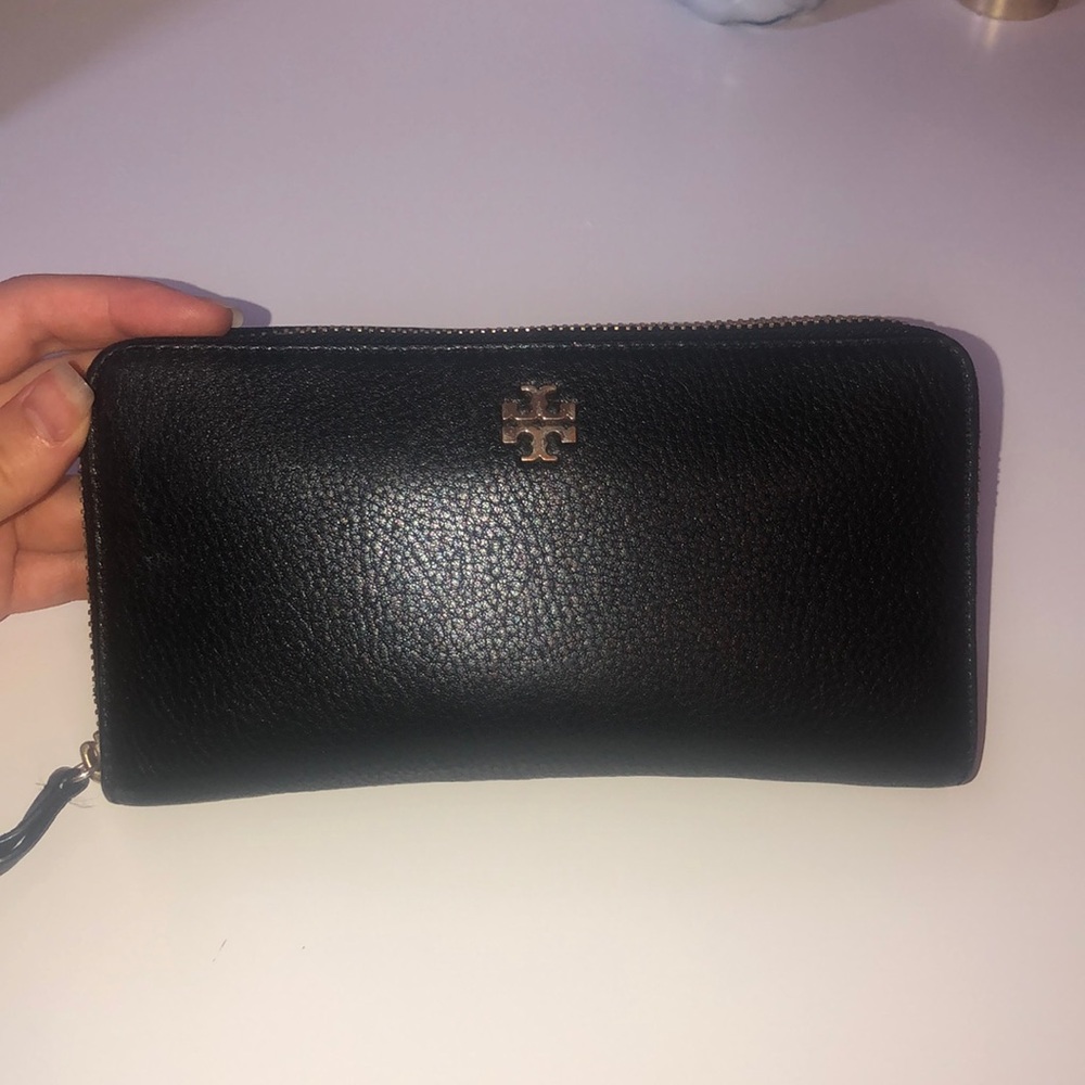 Tory Burch Wallet